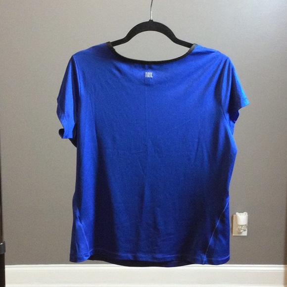 L Tail royal blue ruched workout top - Picture 2 of 15